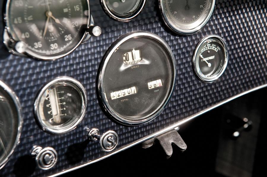  Duesenberg J521/2550 Riviera Phaeton by Brunn 1934 года  (фото 23 из 34)